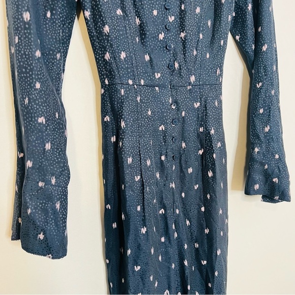 Tailored Rebecca Taylor Navy Blue Silk-Blend Tie-Waist Jumpsuit. Size 2. - Picture 6 of 16